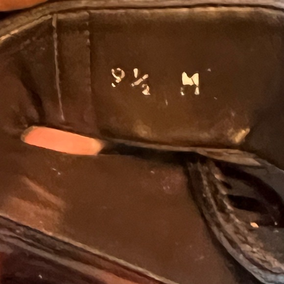 STUART WEITZMAN MULE CROSS STRAP BUCKLE TORTOISE PATENT LEATHER 9.5M - Picture 9 of 15